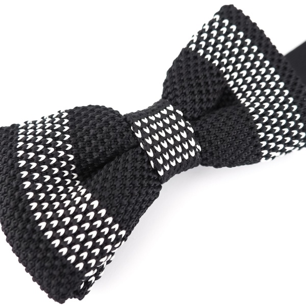 Černo - bílý motýlek Knit