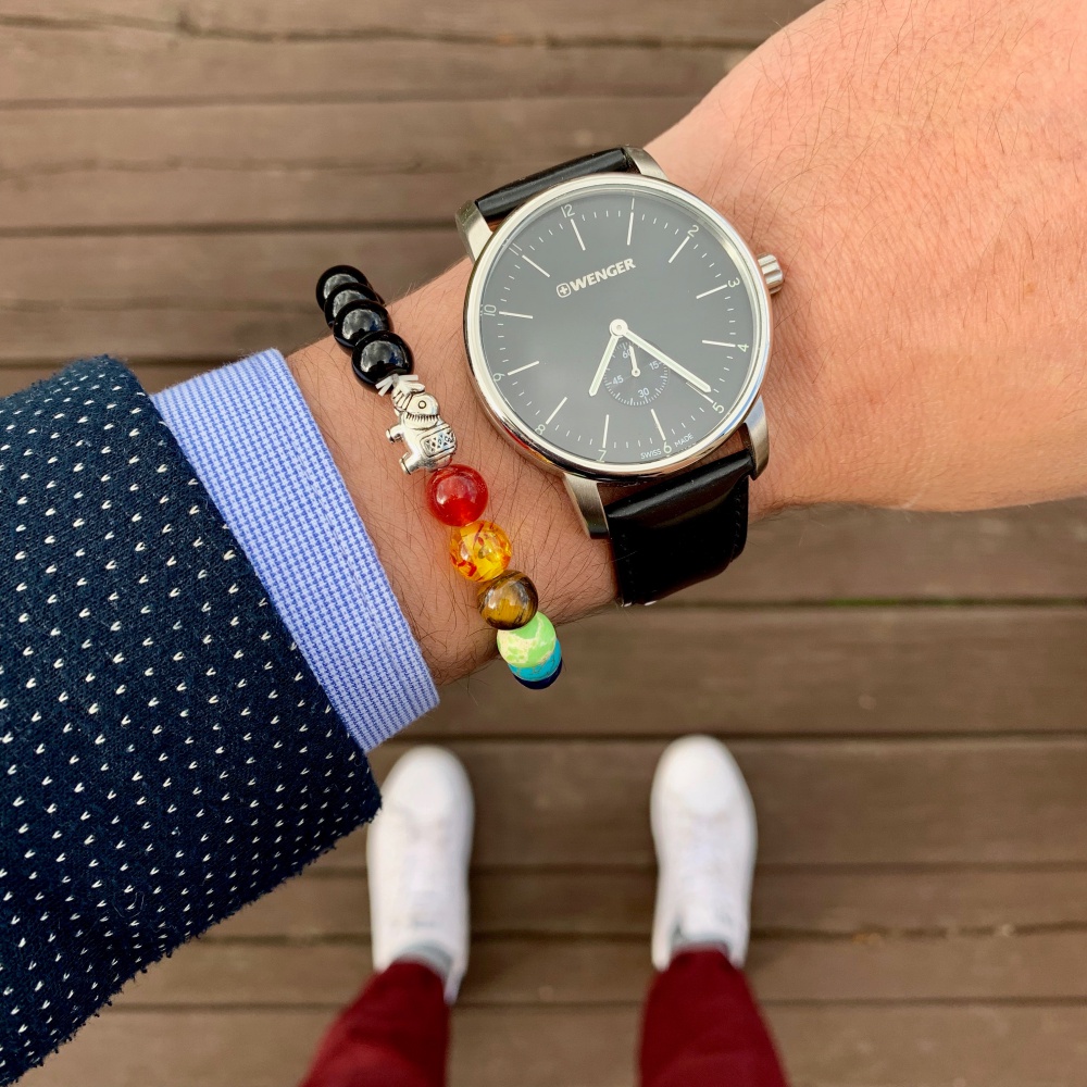 Lesklý černý dámský náramek Slon 