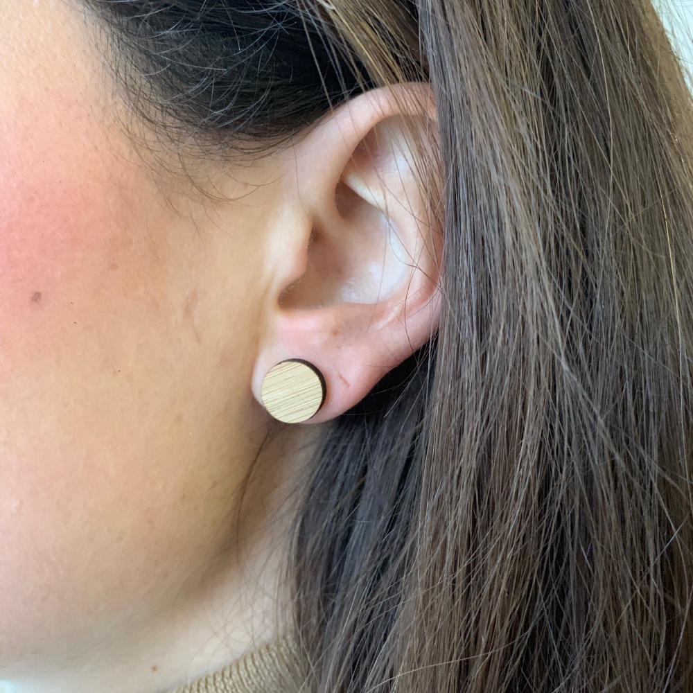 Dřevěné dámské náušnice Kruh 