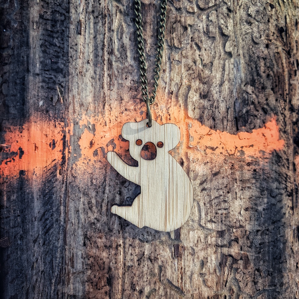 Dřevěný náhrdelník Koala I.