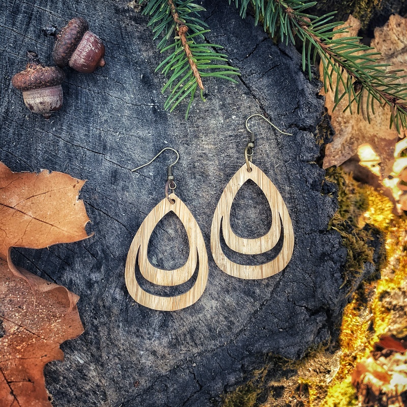 Dřevěné dámské náušnice Slza double 