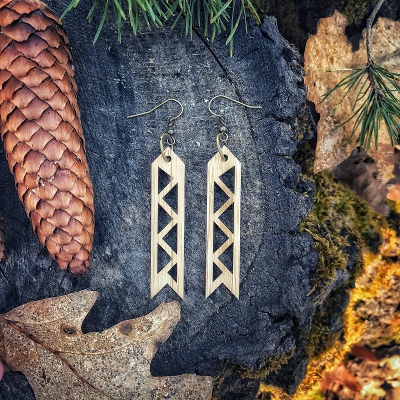 Dřevěné dámské náušnice Šipka cikcak