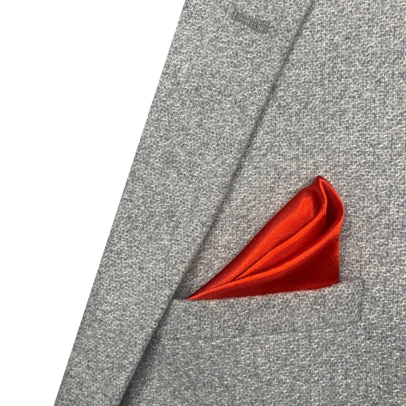 Červený kapesníček Satin