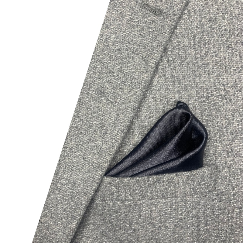 Šedý kapesníček Satin