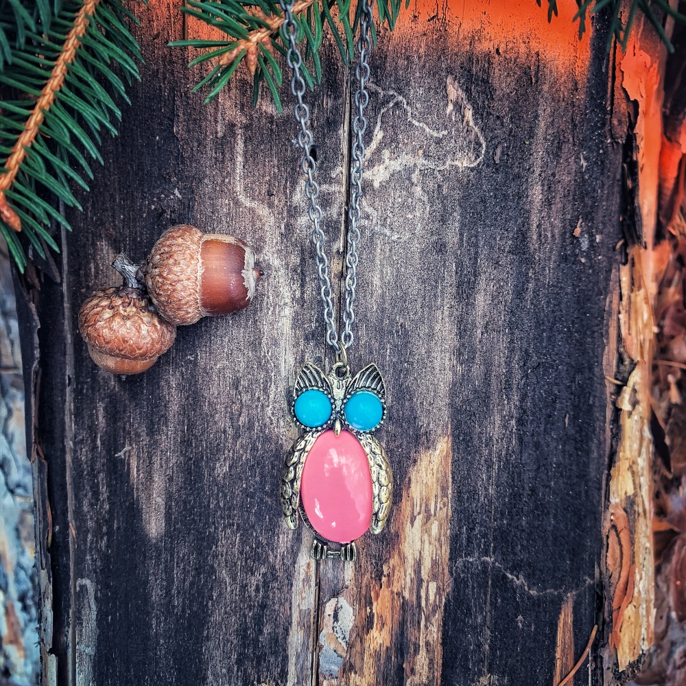 Barevný náhrdelník Sova 