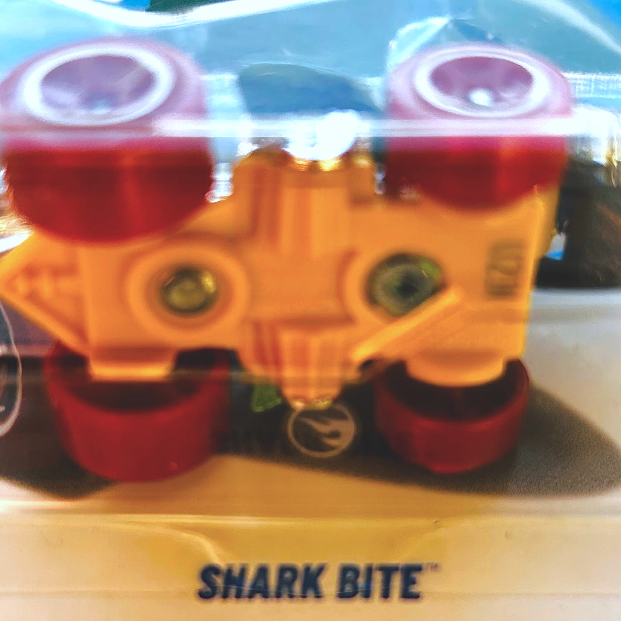 HOT WHEELS Shark Bite - Treasure Hunt