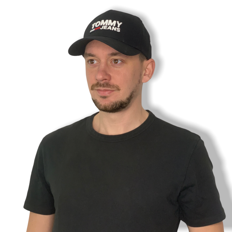 Černá kšiltovka Tommy Hilfiger Jeans