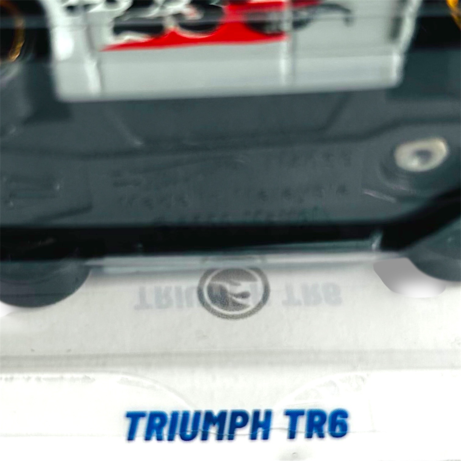 HOT WHEELS Triumph TR6 - Treasure Hunt