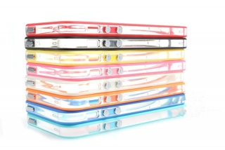 Plastový kryt Bumper pro Apple iPhone 5/5S
